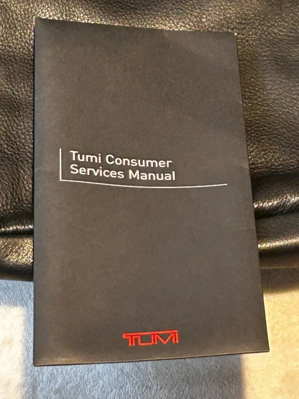 Tumi 60101D Black Leather Messenger Bag Excellent With Dust Bag & Paperwork